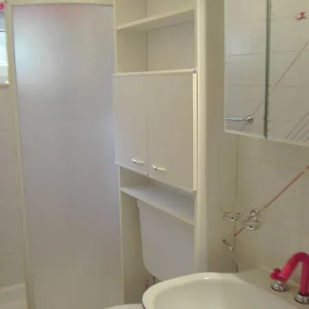 With 1 Bedroom Prázdninový dům