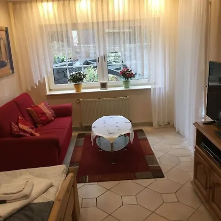 With 1 Bedroom Vakantiehuis Rheinböllen